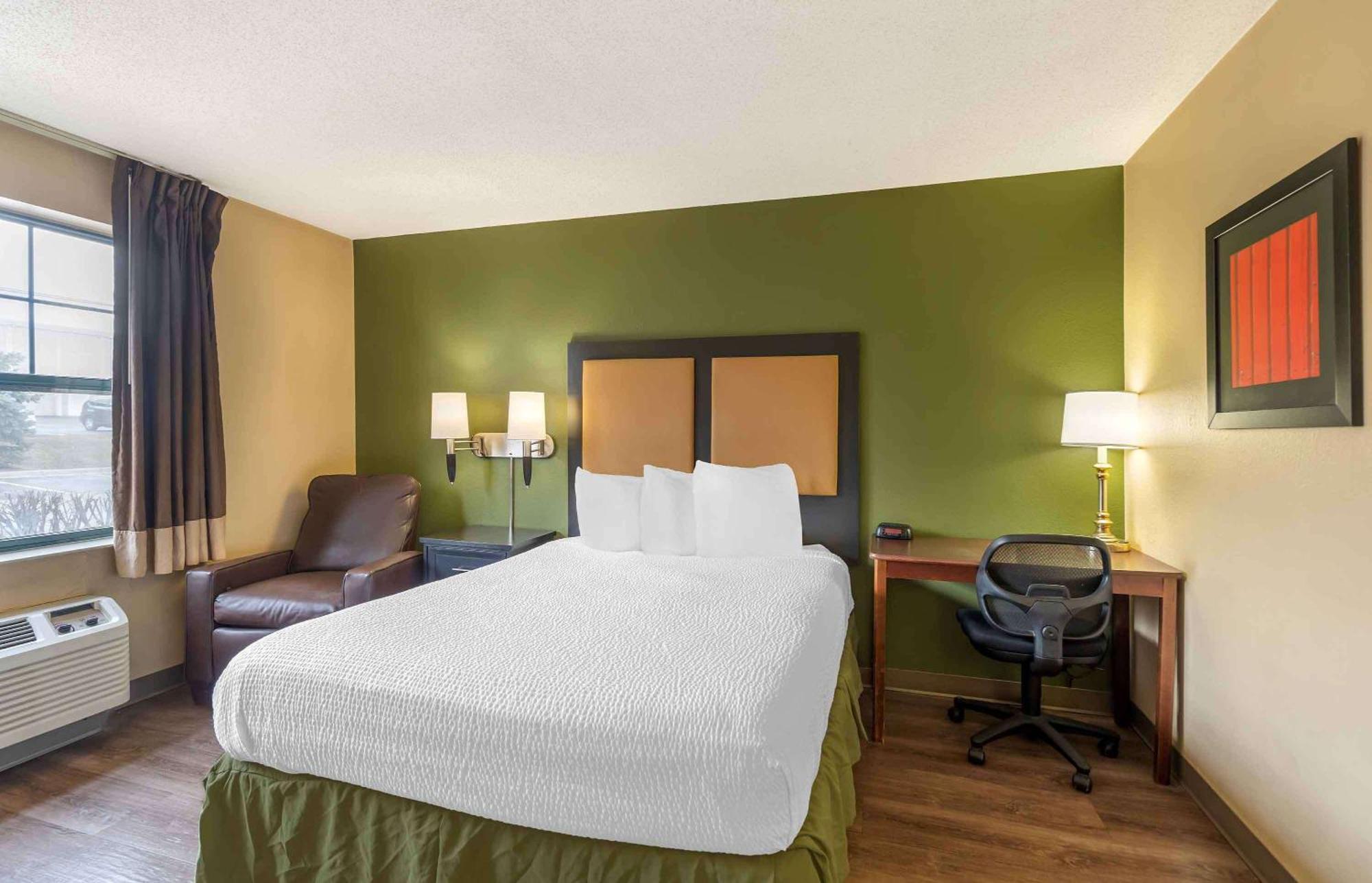 Extended Stay America Suites - Chicago - Woodfield Mall Schaumburg Exteriör bild